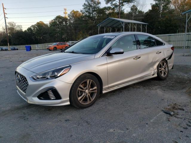 Image 1 of 2019 HYUNDAI SONATA LIMITED 2019 with VIN 5NPE34AF8KH795151