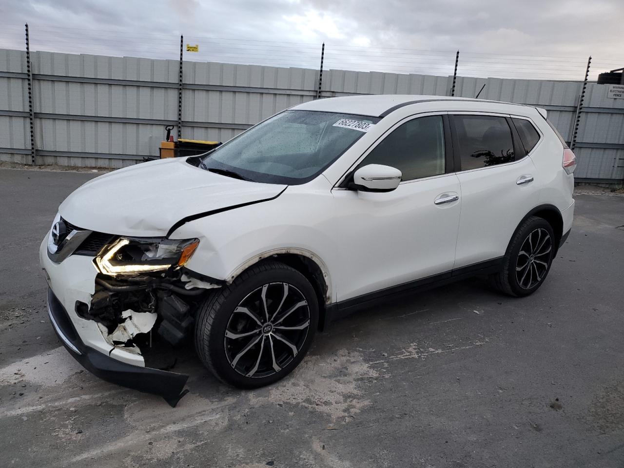 2014 NISSAN ROGUE S 2014 image