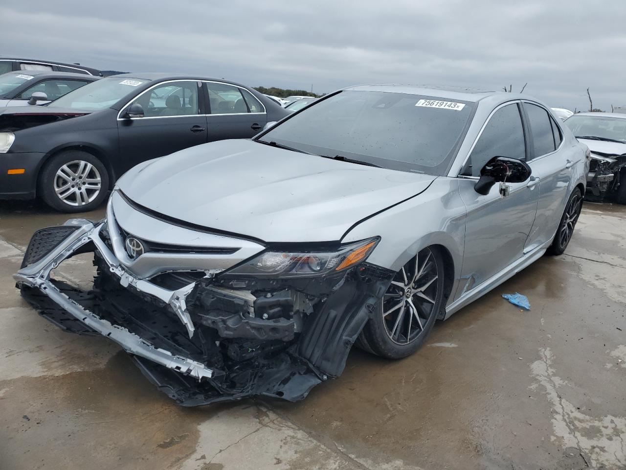 Изображение 1 2021 TOYOTA CAMRY SE 2021 с VIN 4T1G11BK8MU027618