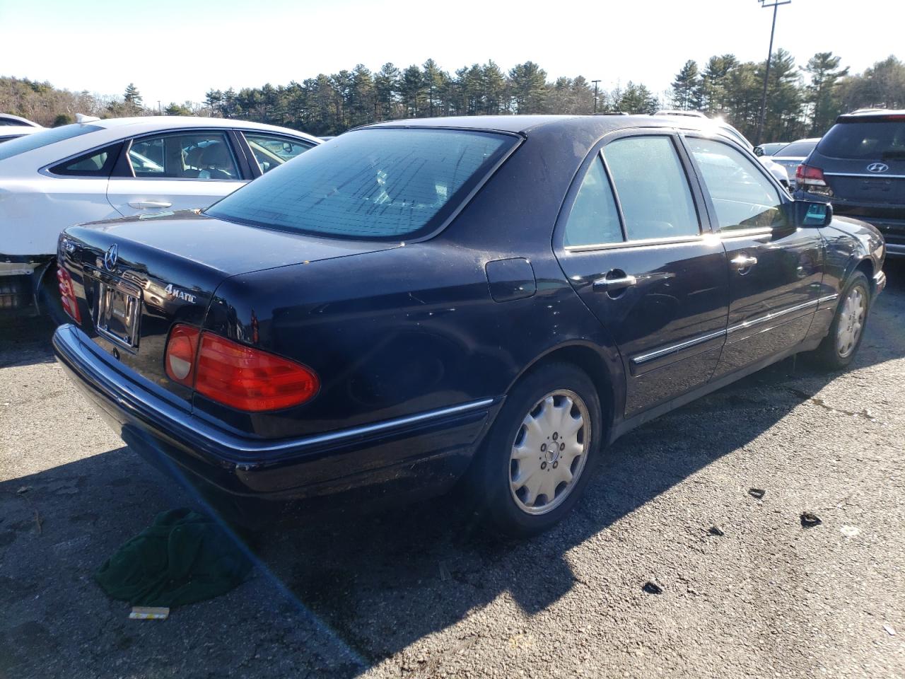 Изображение 3 1999 MERCEDES-BENZ E 320 4MATIC 1999 с VIN WDBJF82H8XX025135