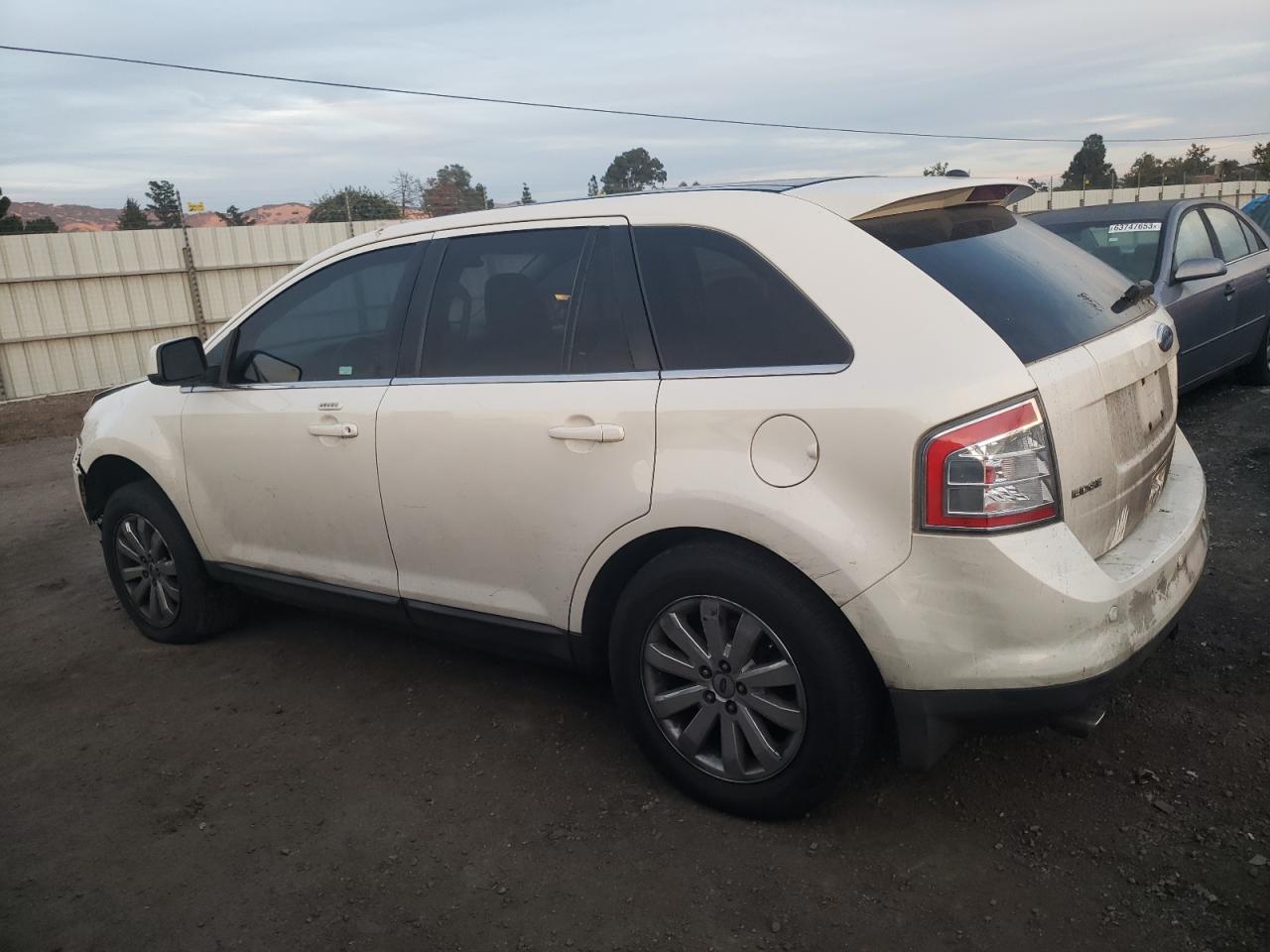 Image 2 of 2008 FORD EDGE LIMITED 2008 with VIN 2FMDK49CX8BA85581