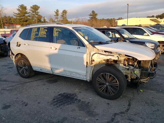 Image 1 of 2018 VOLKSWAGEN TIGUAN SE 2018 with VIN 3VV3B7AX3JM073424