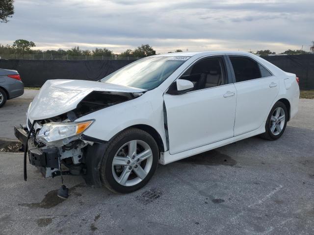 Image 1 of 2014 TOYOTA CAMRY L 2014 with VIN 4T1BF1FK0EU393094