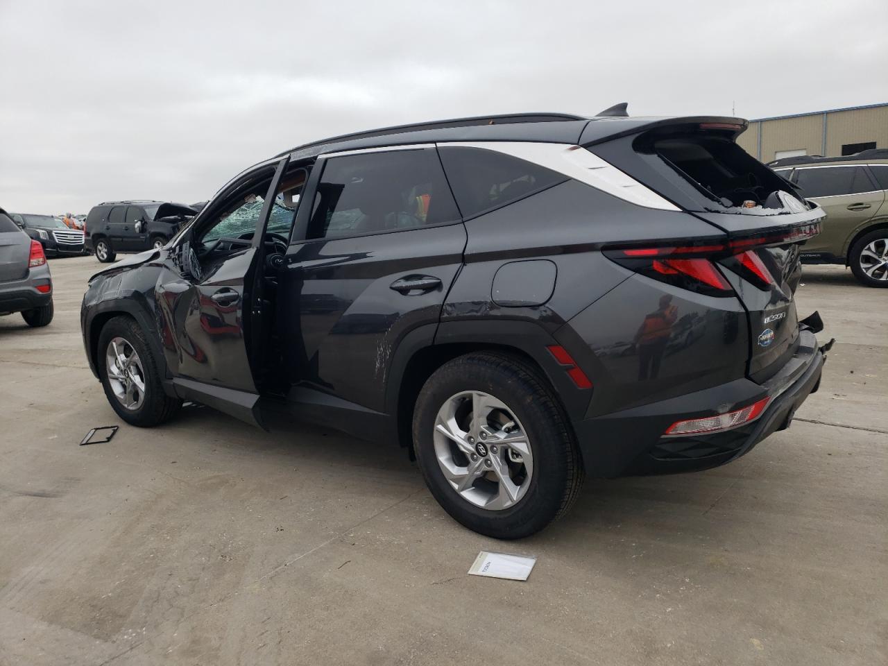 Изображение 2 2024 HYUNDAI TUCSON SEL 2024 с VIN 5NMJB3DE8RH323683