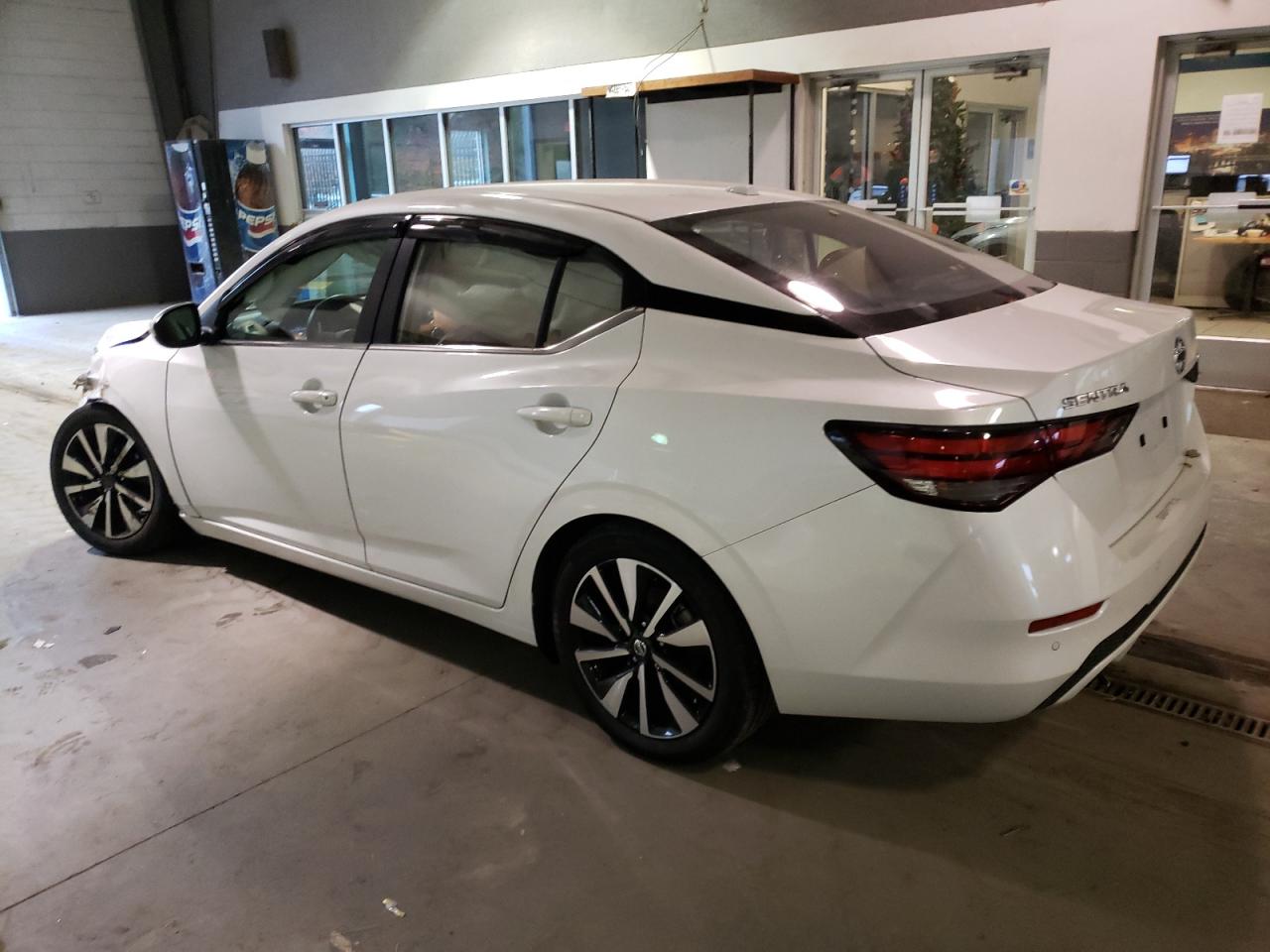 Image 2 of 2022 NISSAN SENTRA SV 2022 with VIN 3N1AB8CV7NY305337