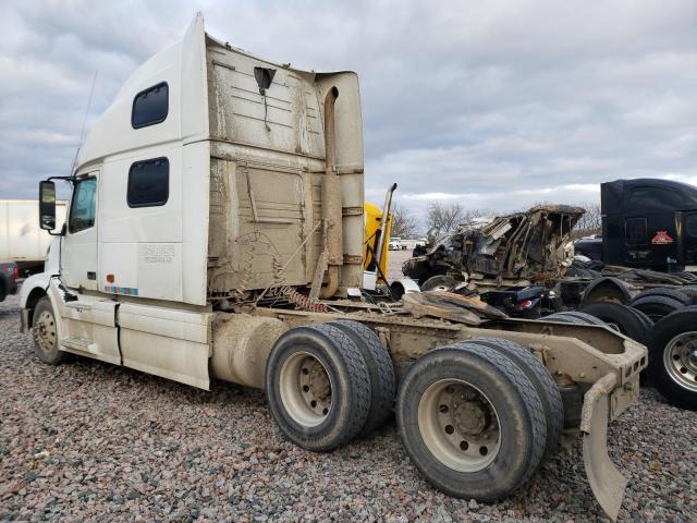 Изображение 3 2007 VOLVO VN VNL 2007 с VIN 4V4NC9TGX7N440464