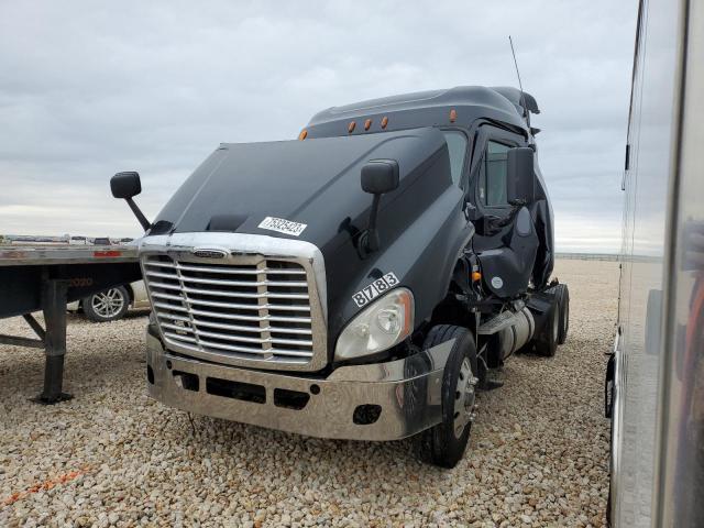 Obraz 2 z 2013 FREIGHTLINER CASCADIA 125  2013 z VIN 3AKJGLDV3DSFF2275