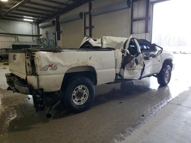 Image 3 of 2003 CHEVROLET SILVERADO K2500 HEAVY DUTY 2003 with VIN 1GCHK23163F111232
