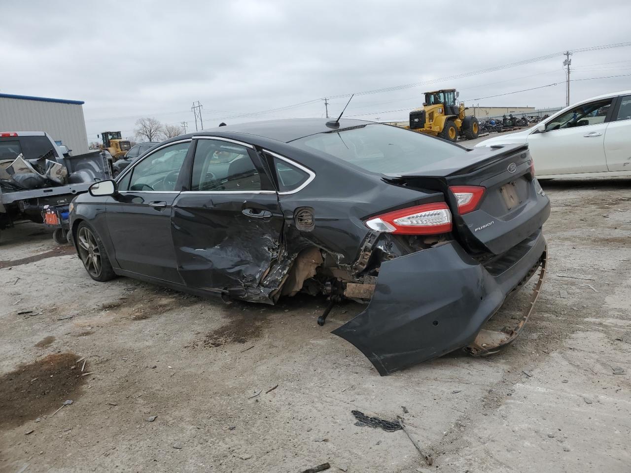 Image 2 of 2014 FORD FUSION TITANIUM 2014 with VIN 3FA6P0D98ER184552