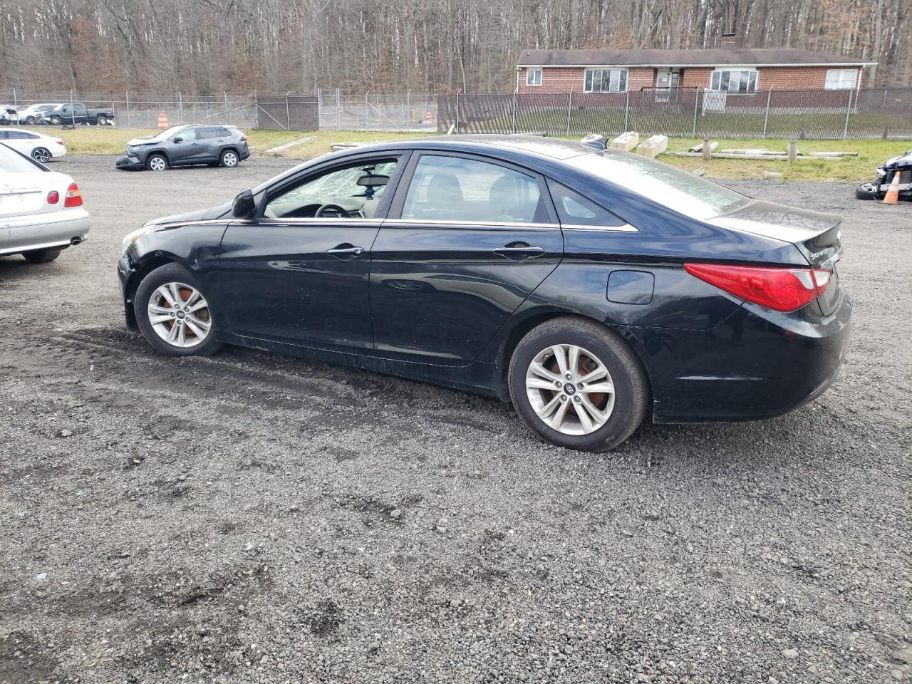 Obraz 2 z 2013 HYUNDAI SONATA GLS 2013 z VIN 5NPEB4AC6DH666661
