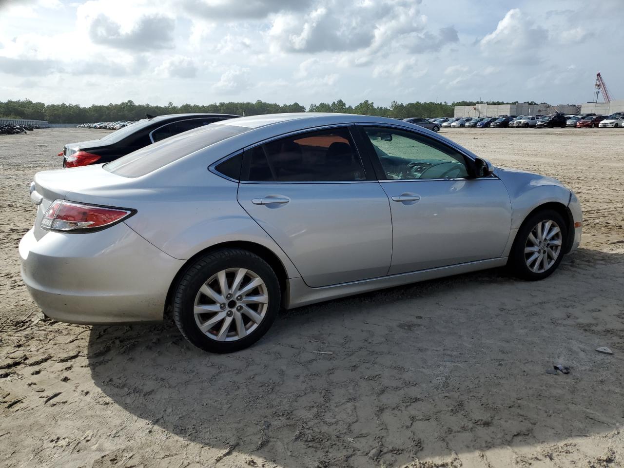 Изображение 3 2012 MAZDA 6 I 2012 с VIN 1YVHZ8DHXC5M26271