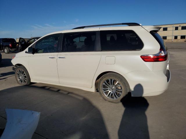 Image 2 of 2019 TOYOTA SIENNA XLE 2019 with VIN 5TDYZ3DCXKS971943