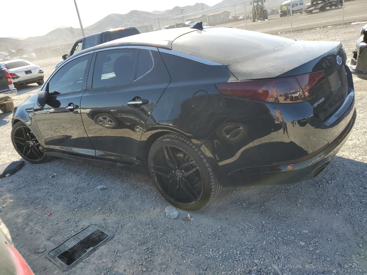 Image 2 of 2012 KIA OPTIMA LX 2012 with VIN 5XXGM4A7XCG003223