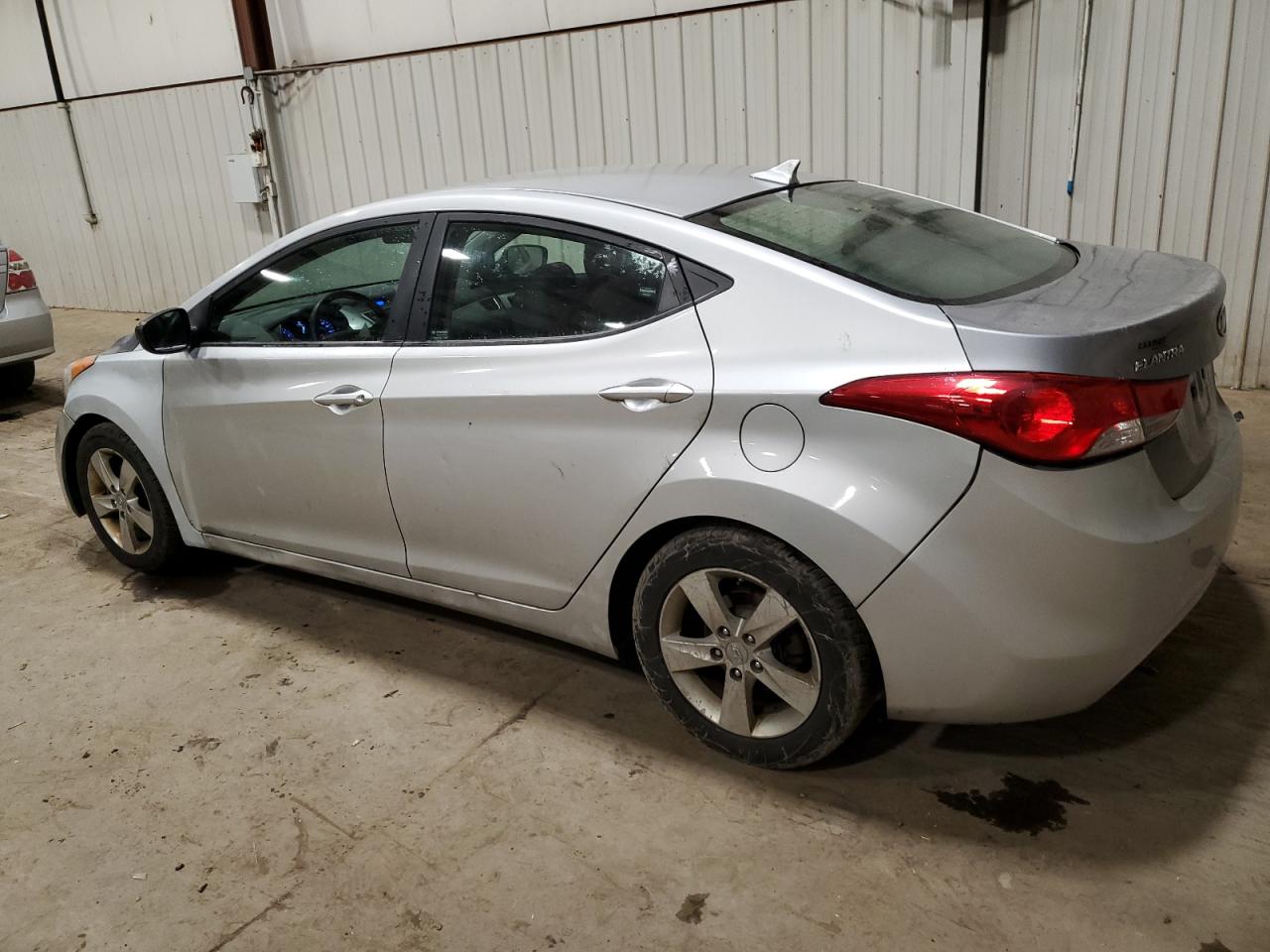 Obraz 2 z 2013 HYUNDAI ELANTRA GLS 2013 z VIN KMHDH4AE0DU989696