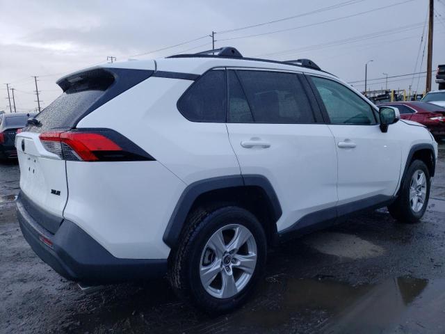 Image 3 of 2021 TOYOTA RAV4 XLE 2021 with VIN 2T3W1RFV4MC117940
