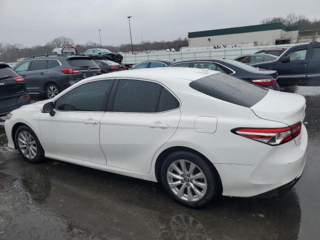 Image 2 of 2022 TOYOTA CAMRY LE 2022 with VIN 4T1C11AKXLU990941