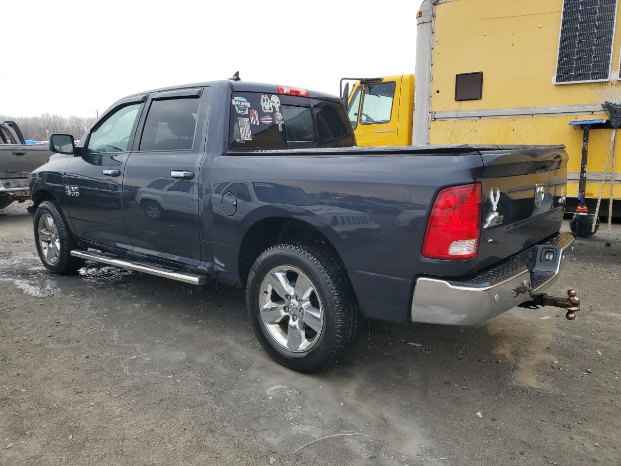 Image 2 of 2015 RAM 1500 SLT 2015 with VIN 1C6RR7LG4FS769443