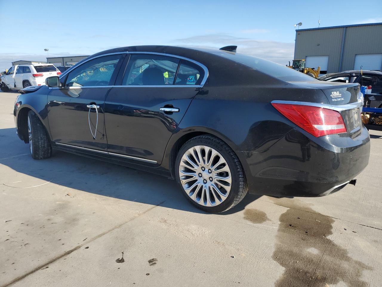 Obraz 2 z 2016 BUICK LACROSSE PREMIUM 2016 z VIN 1G4GF5G36GF264238