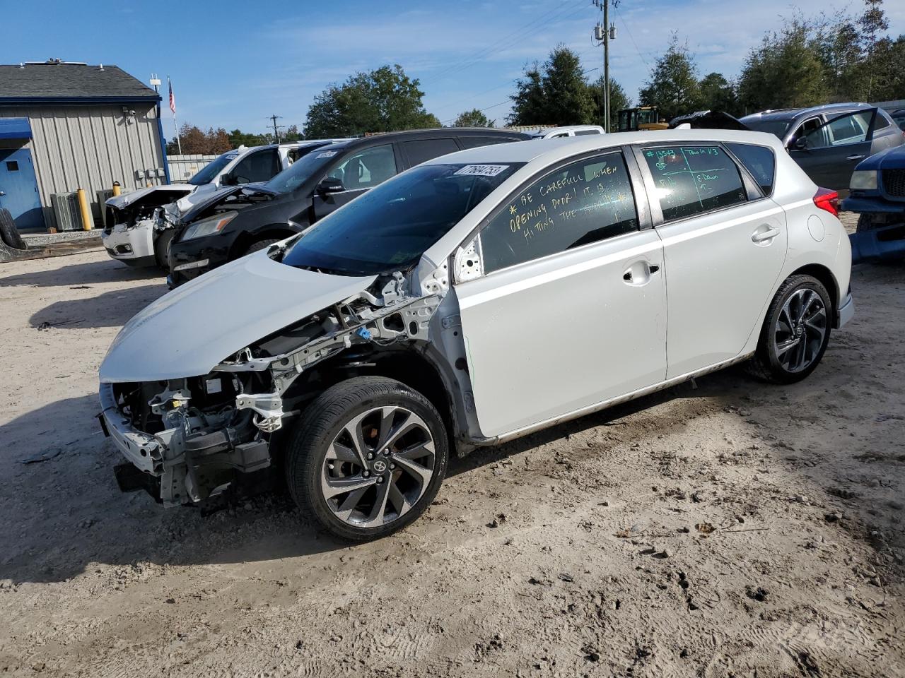 2016 TOYOTA SCION IM  2016 image