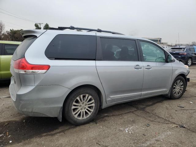 Изображение 3 2011 TOYOTA SIENNA XLE 2011 с VIN 5TDYK3DC7BS112801