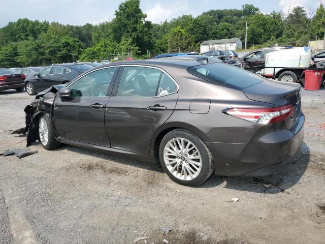 Obraz 2 z 2018 TOYOTA CAMRY L 2018 z VIN 4T1B11HK9JU038592