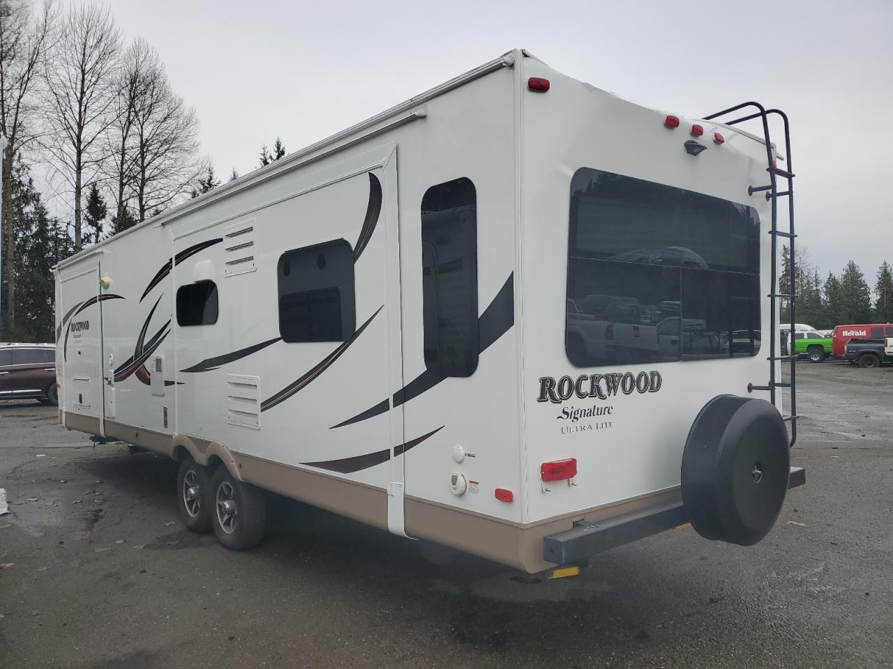 Image 3 of 2016 ROCK SIGNATURE 2016 with VIN 4X4TRLE22G1870037