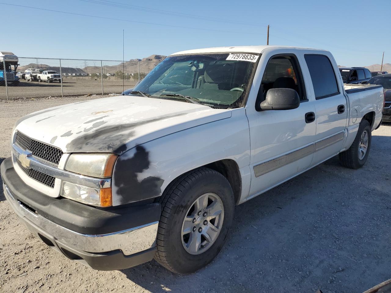 Image 1 of 2004 CHEVROLET SILVERADO C1500 2004 with VIN 2GCEC13T041307851