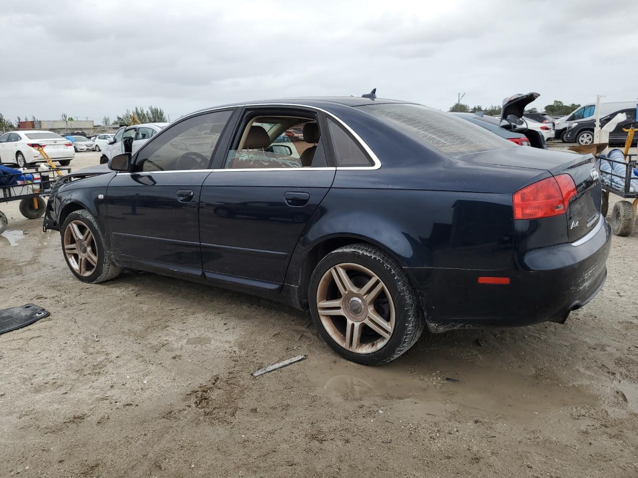 Изображение 2 2008 AUDI A4 2.0T 2008 с VIN WAUAF78E68A048536