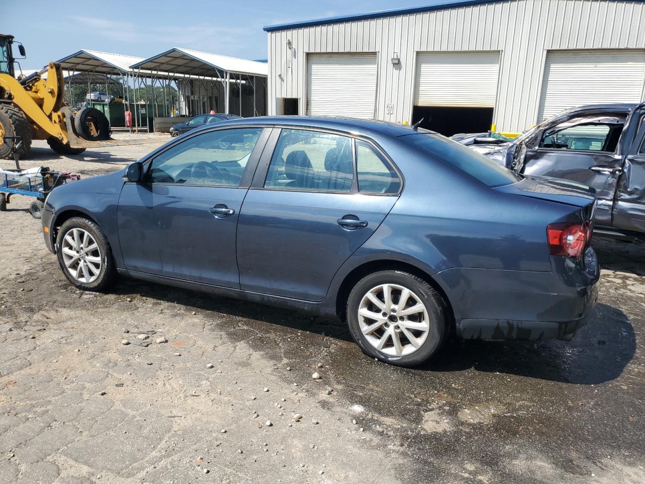 Obraz 2 z 2010 VOLKSWAGEN JETTA SE 2010 z VIN 3VWRX7AJ4AM109589