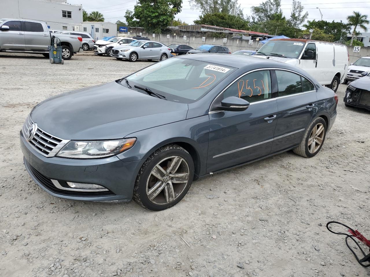 Image 1 of 2013 VOLKSWAGEN CC SPORT 2013 with VIN WVWBP7AN7DE514119