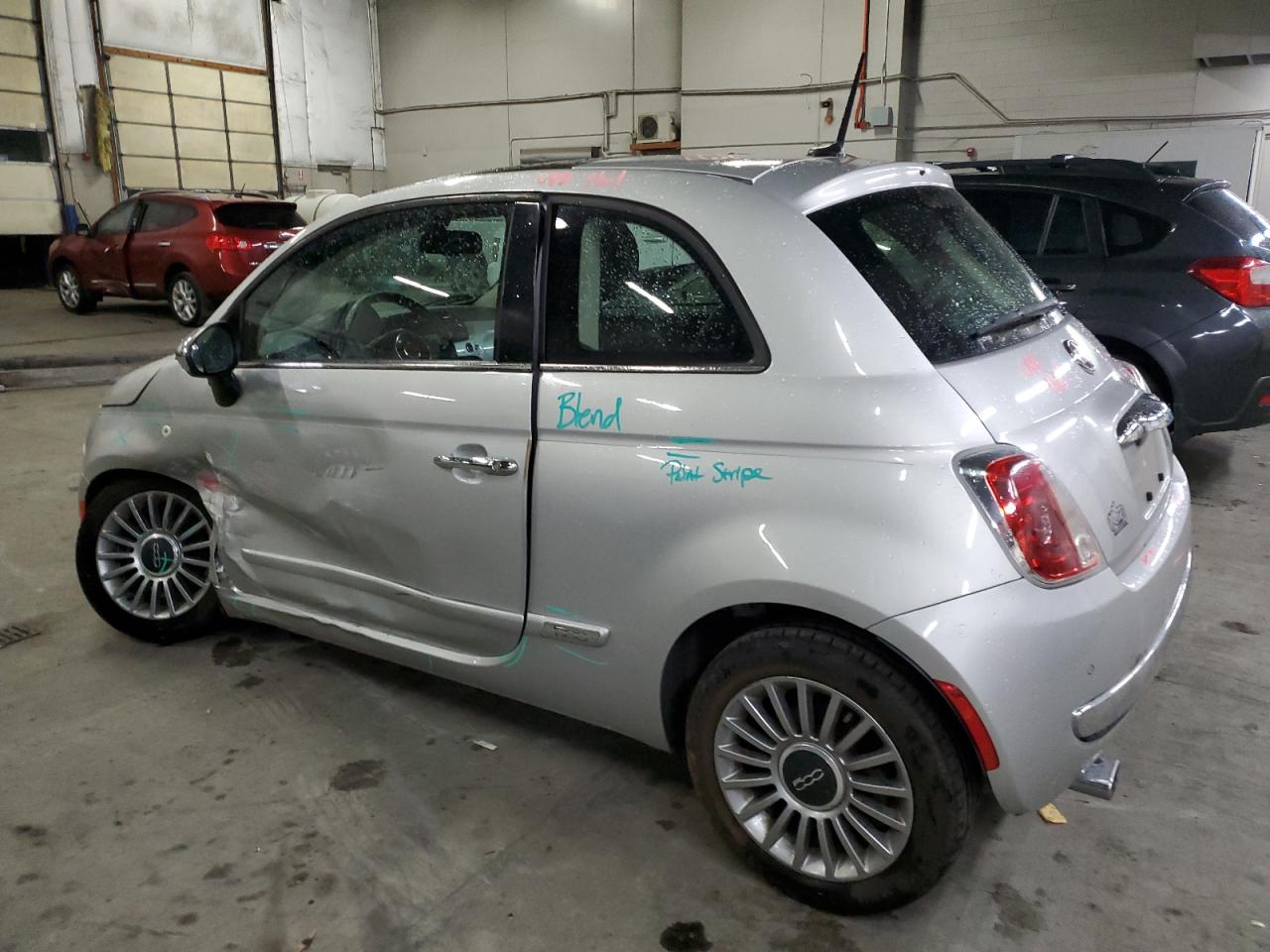Image 2 of 2013 FIAT 500 LOUNGE 2013 with VIN 3C3CFFCR2DT575285