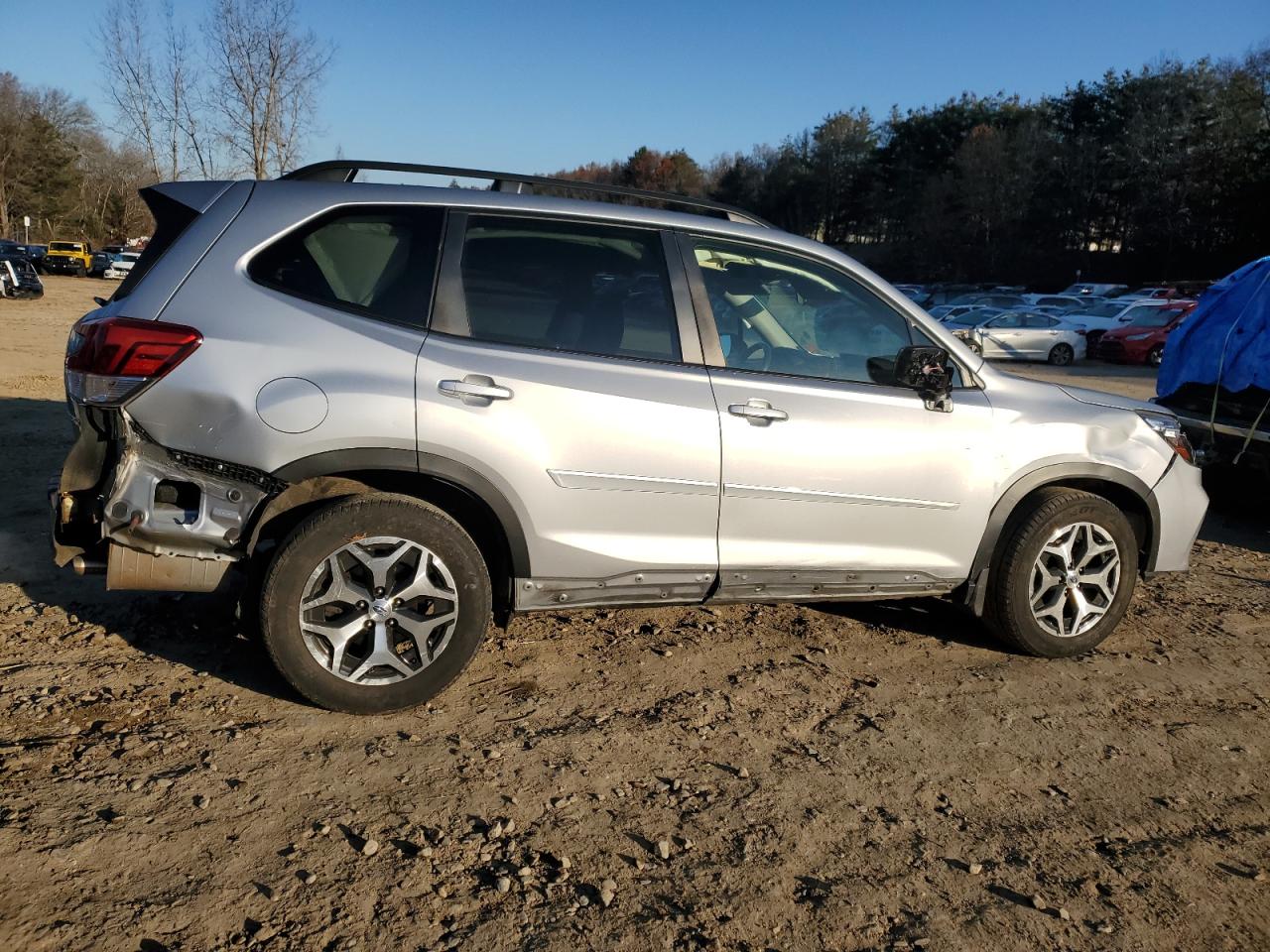 Obraz 3 z 2019 SUBARU FORESTER PREMIUM 2019 z VIN JF2SKAEC8KH409767