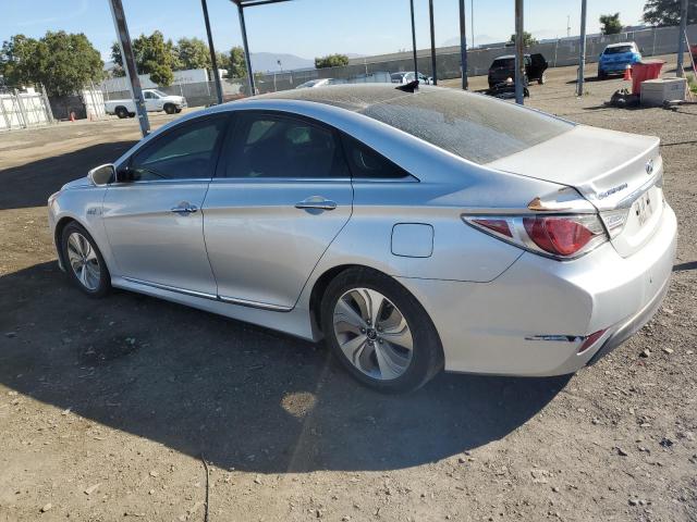 Obraz 2 z 2013 HYUNDAI SONATA HYBRID 2013 z VIN KMHEC4A45DA065847