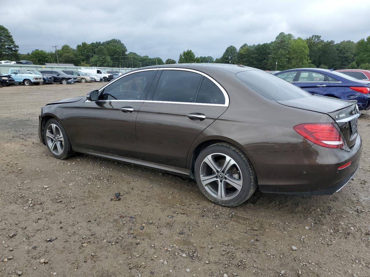 Изображение 2 2017 MERCEDES-BENZ E 300 4MATIC 2017 с VIN WDDZF4KB0HA231424
