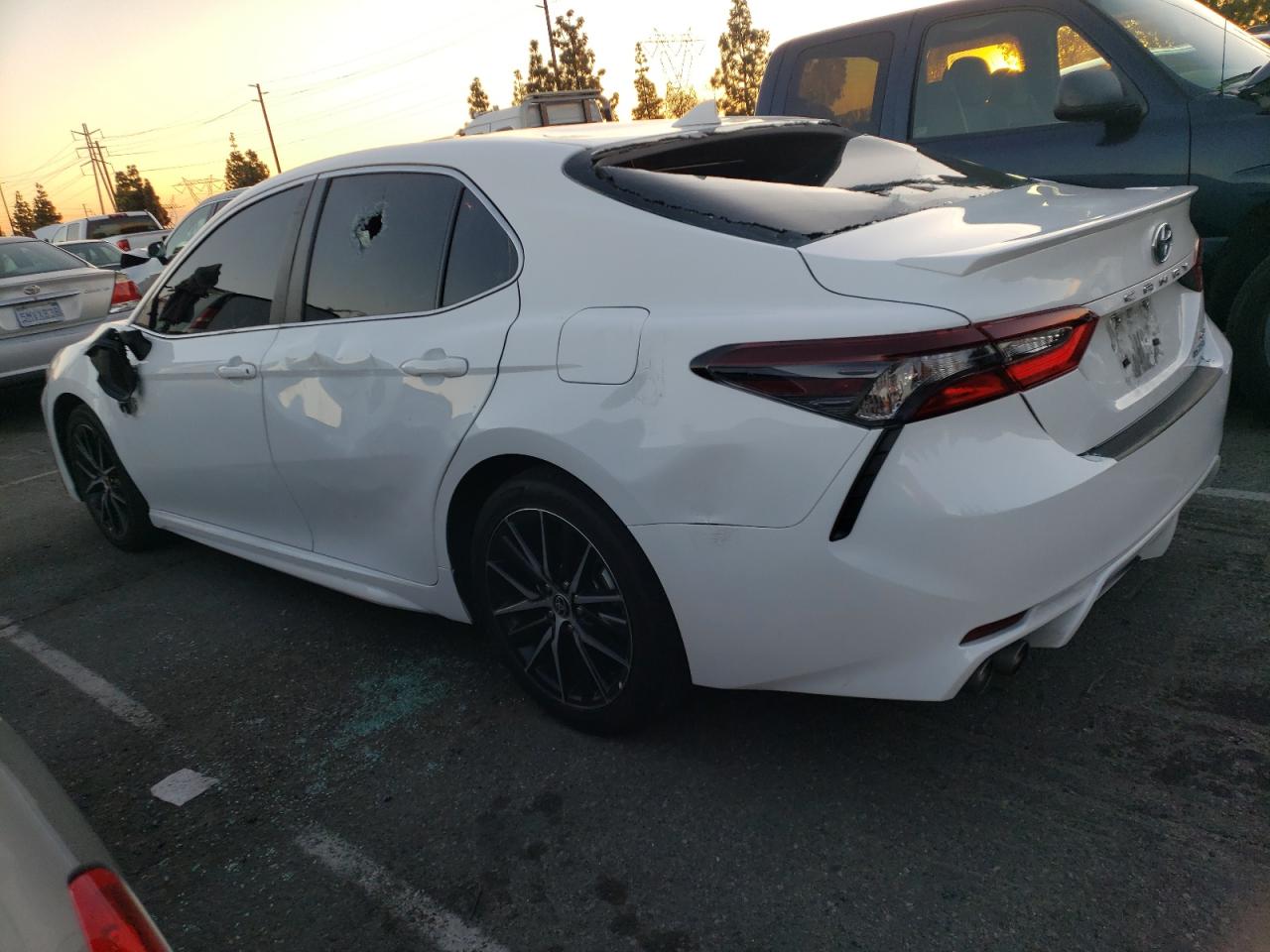 Image 2 of 2022 TOYOTA CAMRY NIGHT SHADE 2022 with VIN 4T1G31AK3NU596146