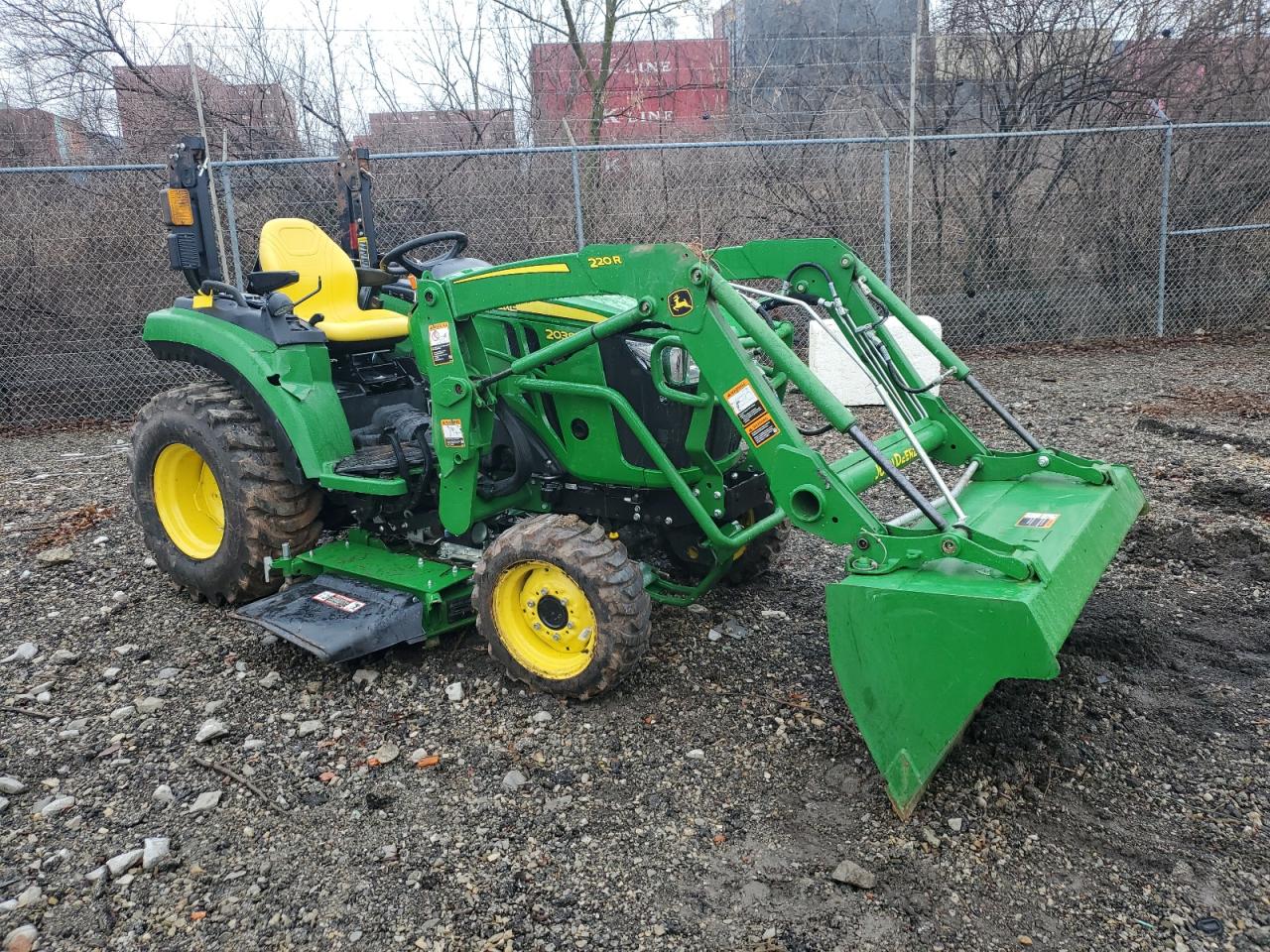 2022 JOHN DEERE 2038R 2022 image