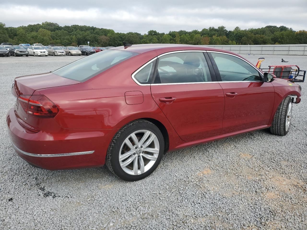 Obraz 3 z 2018 VOLKSWAGEN PASSAT SE 2018 z VIN 1VWBA7A36JC007023