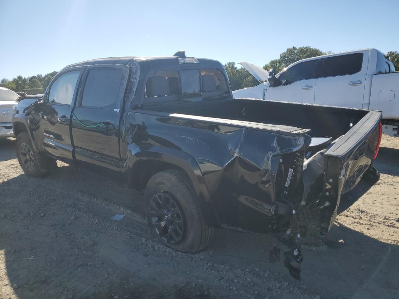 Image 2 of 2023 TOYOTA TACOMA DOUBLE CAB 2023 with VIN 3TMCZ5AN5PM629934