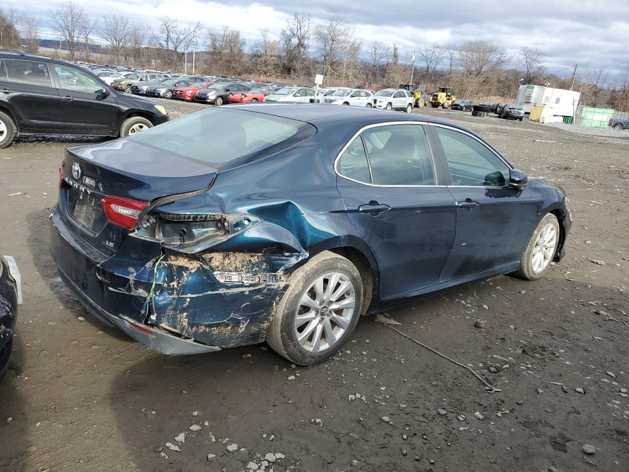 Obraz 3 z 2018 TOYOTA CAMRY L 2018 z VIN 4T1B11HK7JU640567