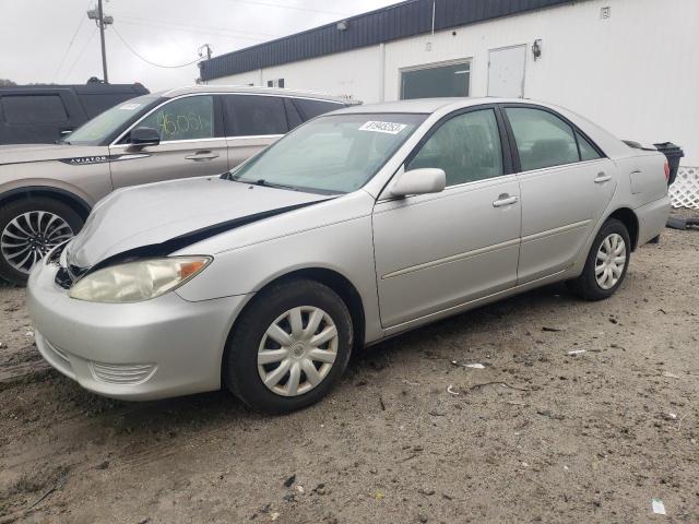 Image 1 of 2005 TOYOTA CAMRY LE 2005 with VIN 4T1BE32K65U083892