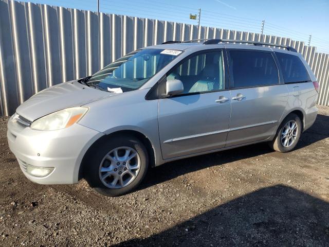 Image 1 of 2004 TOYOTA SIENNA XLE 2004 with VIN 5TDZA22C94S041463