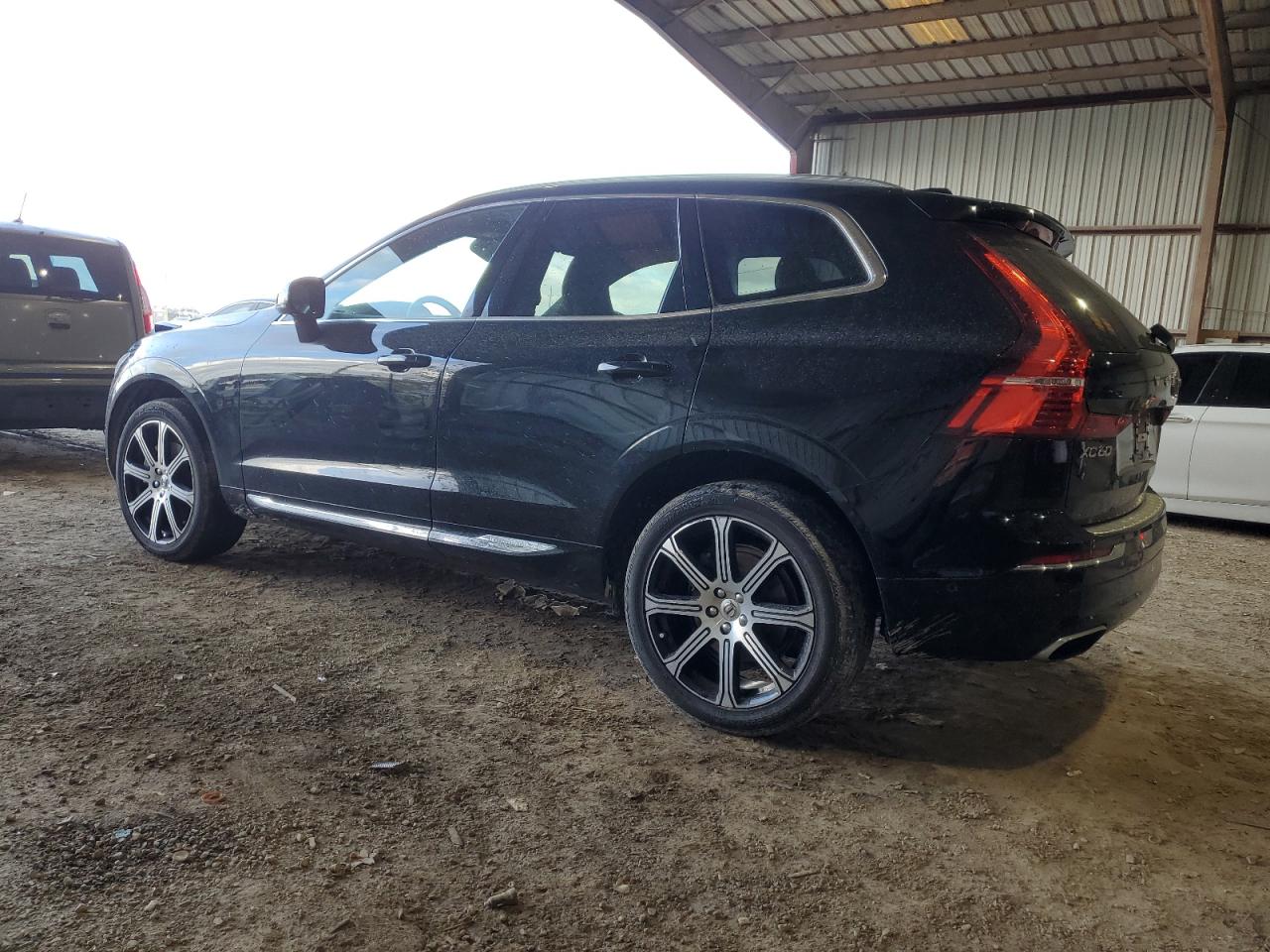 Изображение 2 2019 VOLVO XC60 T6 INSCRIPTION 2019 с VIN YV4A22RL1K1334488