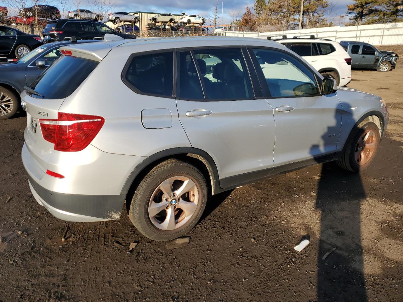 Изображение 3 2011 BMW X3 XDRIVE28I 2011 с VIN 5UXWX5C58BL708491