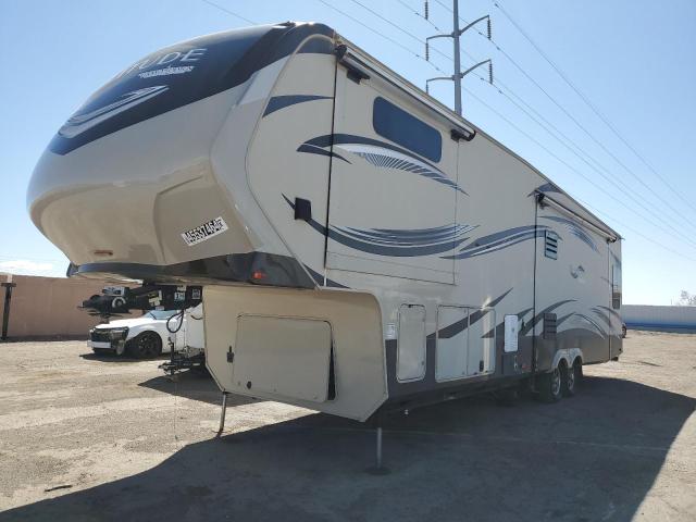 Image 2 of 2014 GRAN SOLITUDE 2014 with VIN 573FS3821E1101893