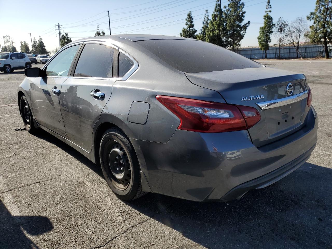 Obraz 2 z 2018 NISSAN ALTIMA 2.5 2018 z VIN 1N4AL3AP9JC124315