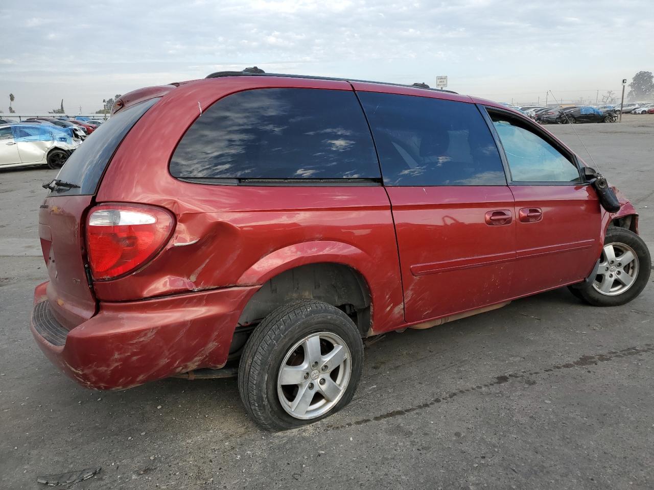 Image 3 of 2006 DODGE GRAND CARAVAN SXT 2006 with VIN 2D4GP44L76R746615