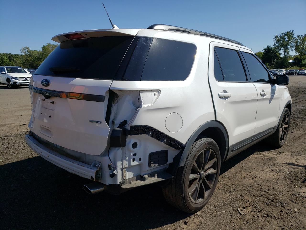 Изображение 3 2018 FORD EXPLORER XLT 2018 с VIN 1FM5K8DH8JGC60682