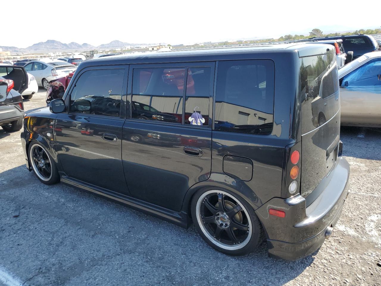Image 2 of 2005 TOYOTA SCION XB 2005 with VIN JTLKT324554004440