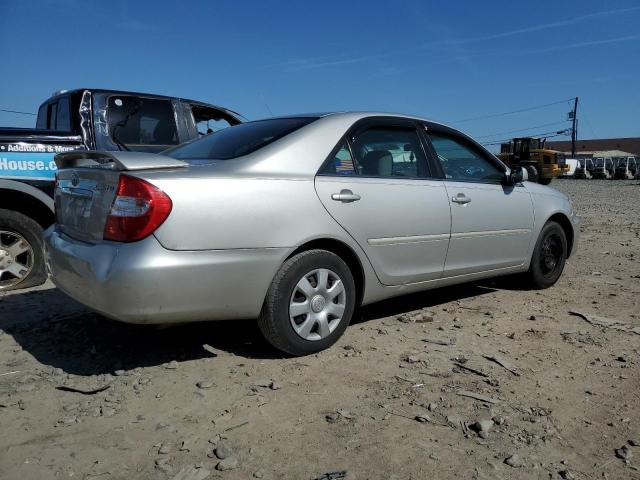 Image 3 of 2004 TOYOTA CAMRY LE 2004 with VIN 4T1BE32K94U878031