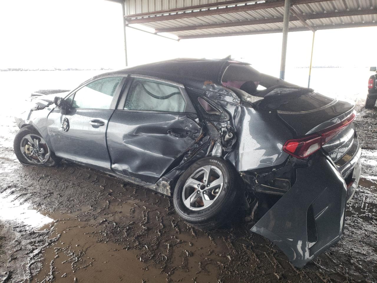 Obraz 2 z 2022 KIA K5 LXS 2022 z VIN 5XXG14J27NG135839